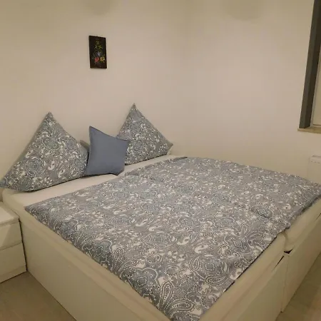 Haus Astenblick In Fuer Bis Zu 35 Personen Fuer Wanderveranstaltungen Und Familienfeiern Winterberg