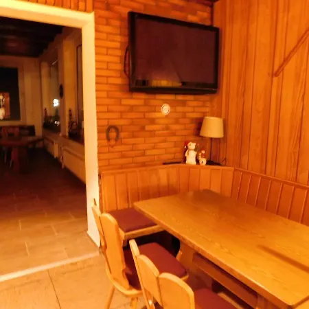 Haus Astenblick Winterberg Appartments Mit Gastraum Weihnachtsfeier,Wanderveranstaltungen Und Familienfeiern *