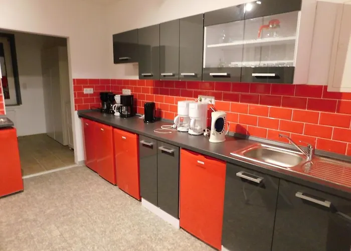 Semesterbostad Haus Astenblick In Mit Gastraum Wanderveranstaltungen Und Familienfeiern *