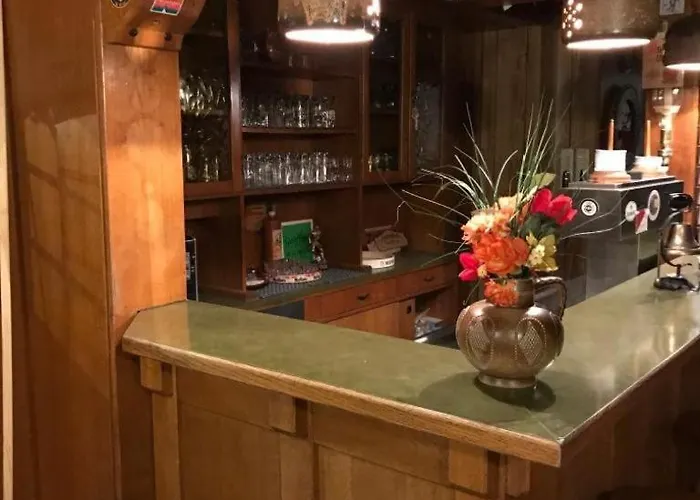 Semesterbostad Haus Astenblick In Mit Gastraum Wanderveranstaltungen Und Familienfeiern