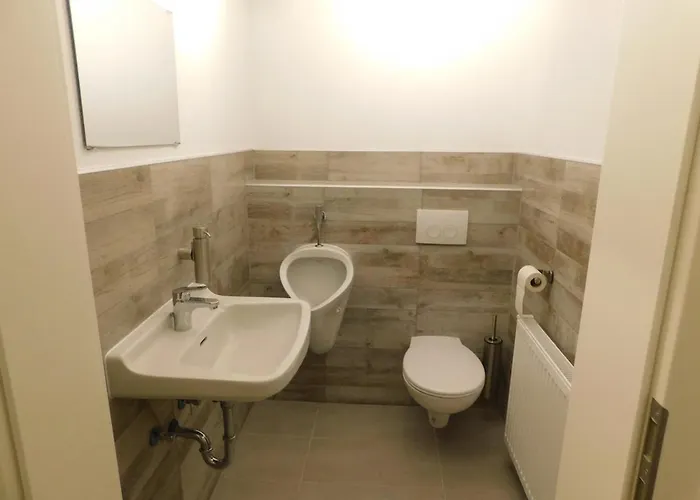 Semesterbostad Haus Astenblick In Mit Gastraum Wanderveranstaltungen Und Familienfeiern Winterberg